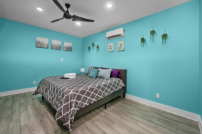 Cute and Cozy Studio Near Galleria